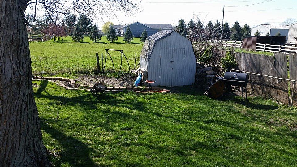 2nd image of 1185 Elm Park Cir