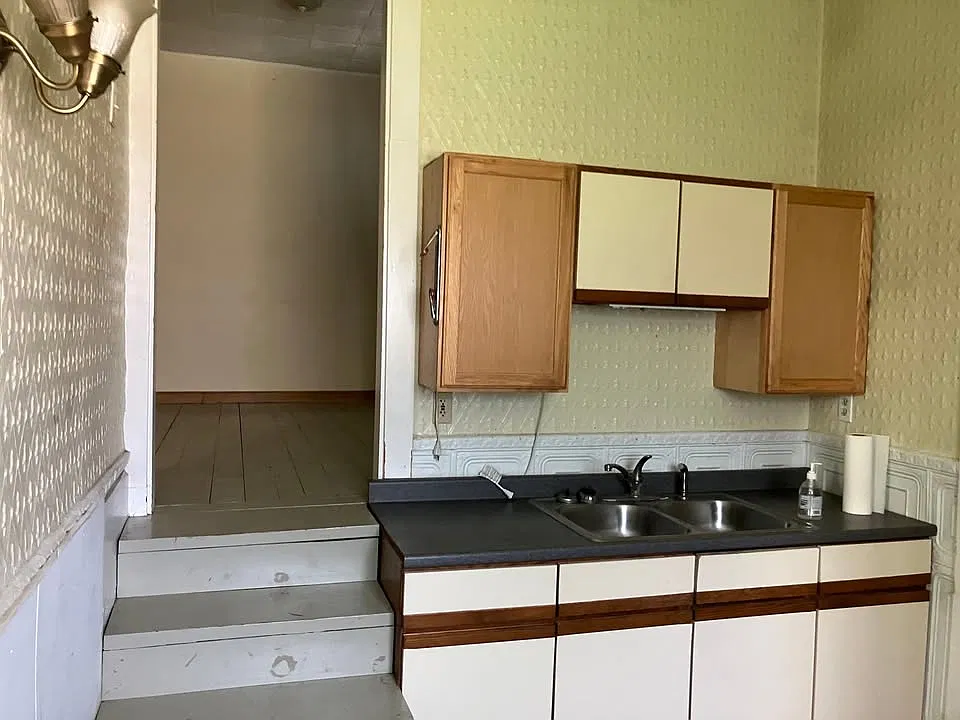 17 Lincoln Ave — Photo 3