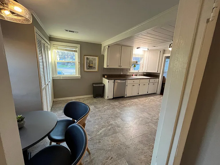 3710 Murphy Rd #B — Photo 6