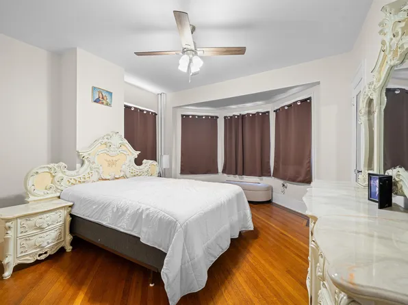 2746 Kennedy Boulevard image 23 of 37