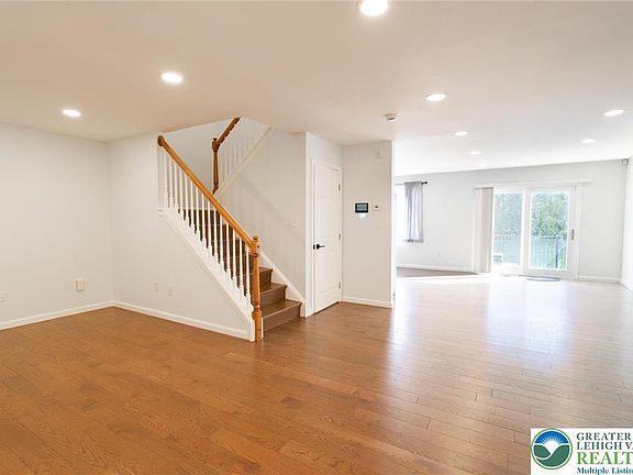 5th image of 1319 Mohr Cir