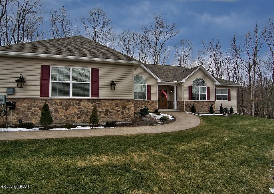 1st image of 1011 McKinley Way