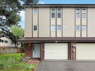 10 Townsend Rd, Toronto, ON M2H2T2