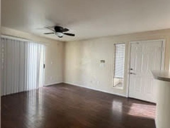 3rd image of 3190 Tarpon Dr Unit 203