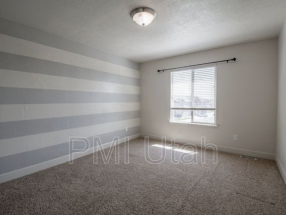 4th image of 1282 N Baycrest Dr Unit 132