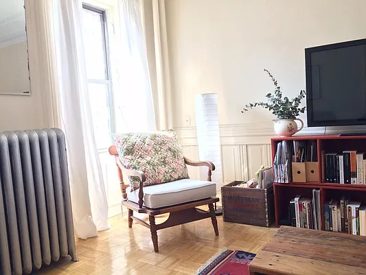 Rented by Keller Williams NYC | media 20