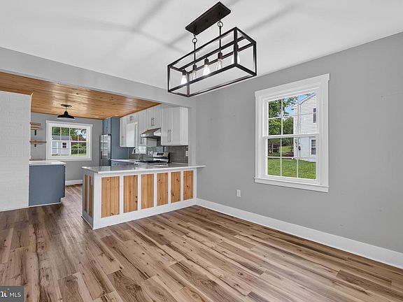 5th image of 1741 Bantry Dr