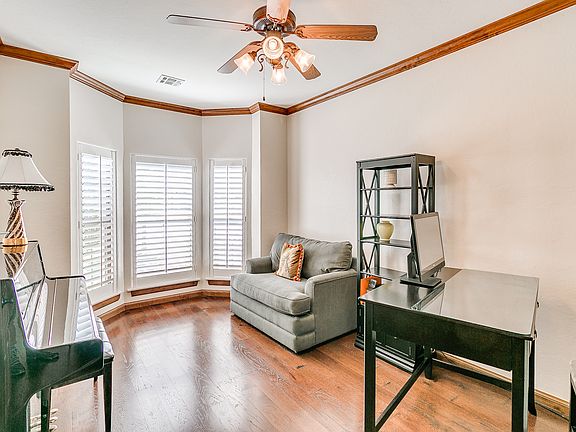 Classy Office Office