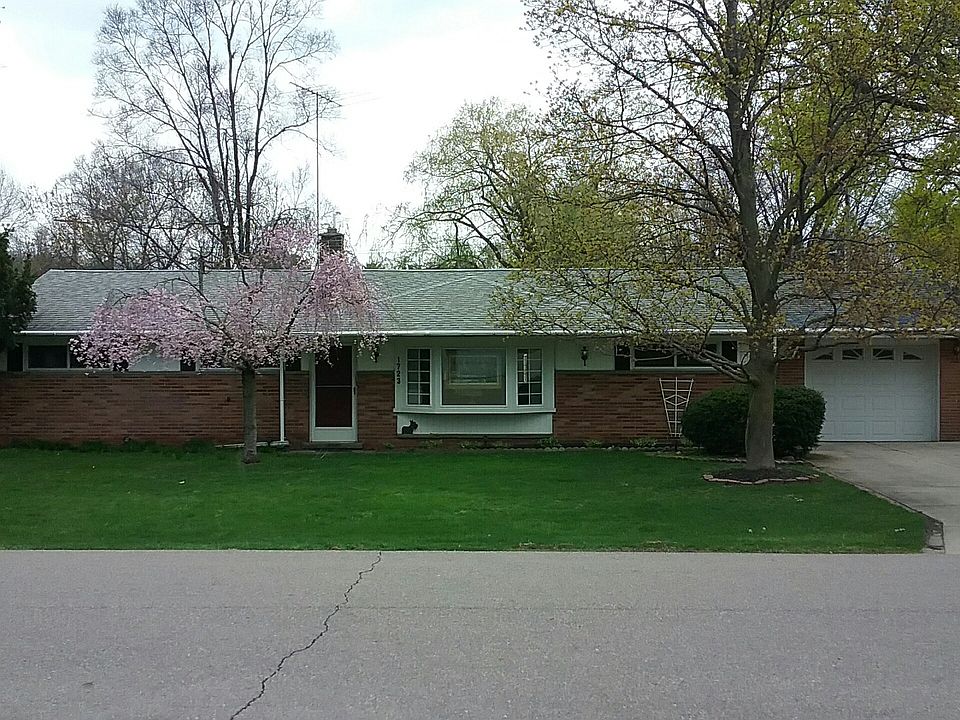 1st image of 1723 Ashstan Dr