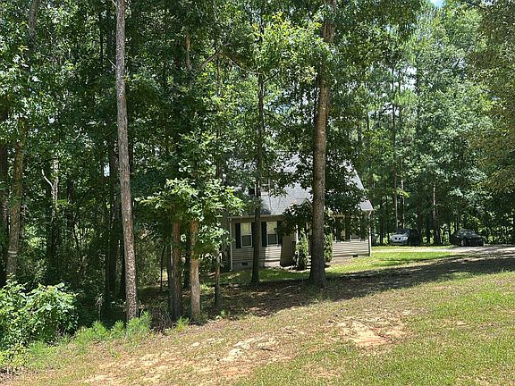 3rd image of 268 Crowell Rd N