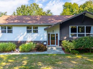 9 Van Vlack Rd, Hopewell Junction, NY 12533