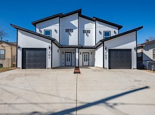 701-703 N Boulevard Ter, Dallas, TX 75211
