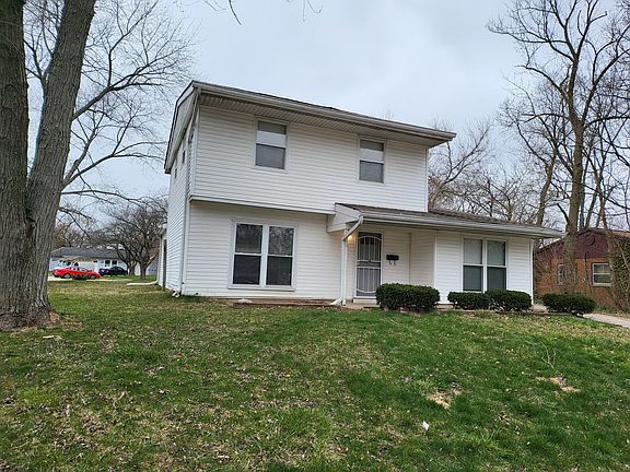 4th image of 3956 Arquette Dr
