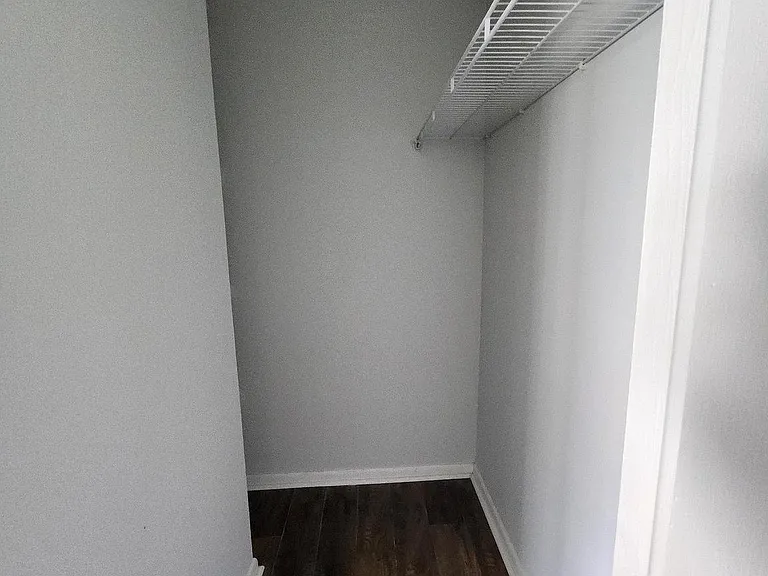114 Brent Ct — Photo 26