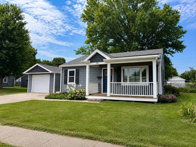 1711 N 4th Ave E, Newton, IA, 50208