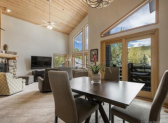 5th image of 1080 Stonebridge Cir