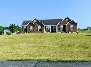 321 Beverly Ann Dr, Troy, MO 63379