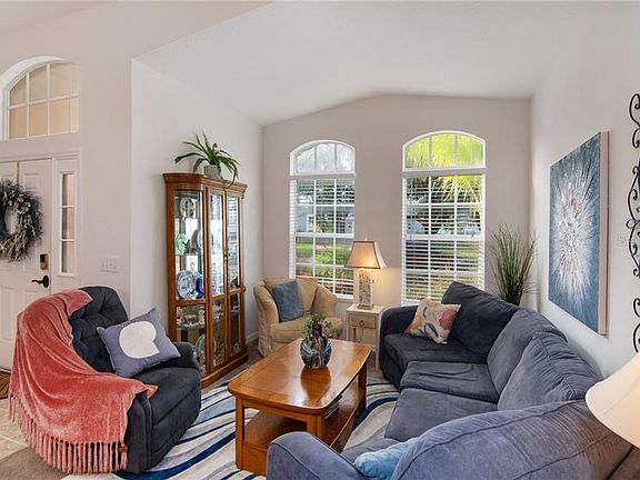 5th image of 8904 Sandy Plains Dr
