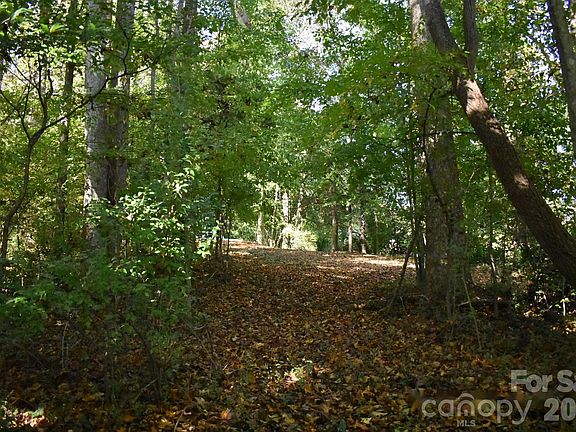4th image of 0 General Griffith Cir #29
