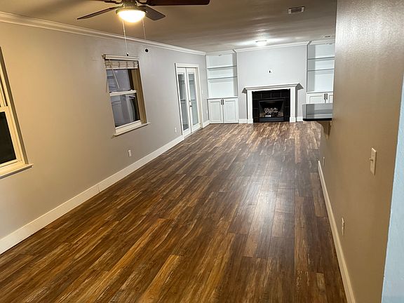 4th image of 311 Pontevedra Ln