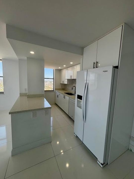111 Briny Ave APT 2314, Pompano Beach
