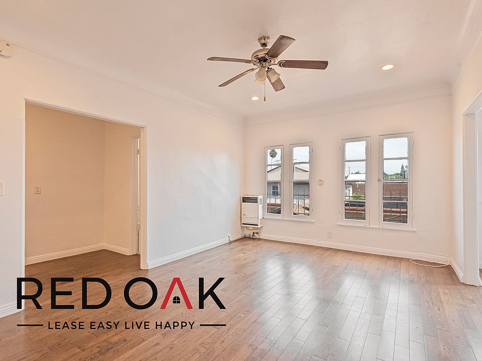 1st image of 706 N St Andrews Pl APT 205