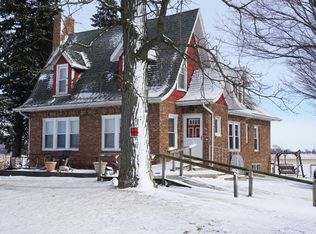 3695 S 6000e Rd, Saint Anne, IL 60964