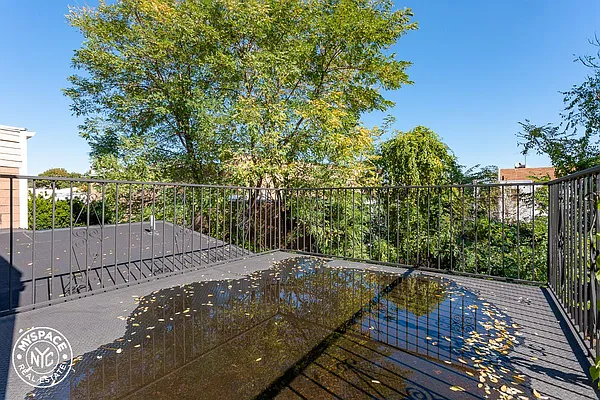 Rented by Blue Egg Realty Corp | media 29