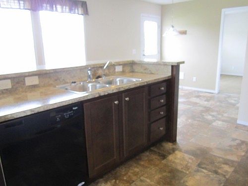 5th image of 7392 Equine Ln SE