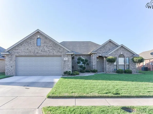 5006 Spring Hill Dr, Wichita Falls, TX 76310
