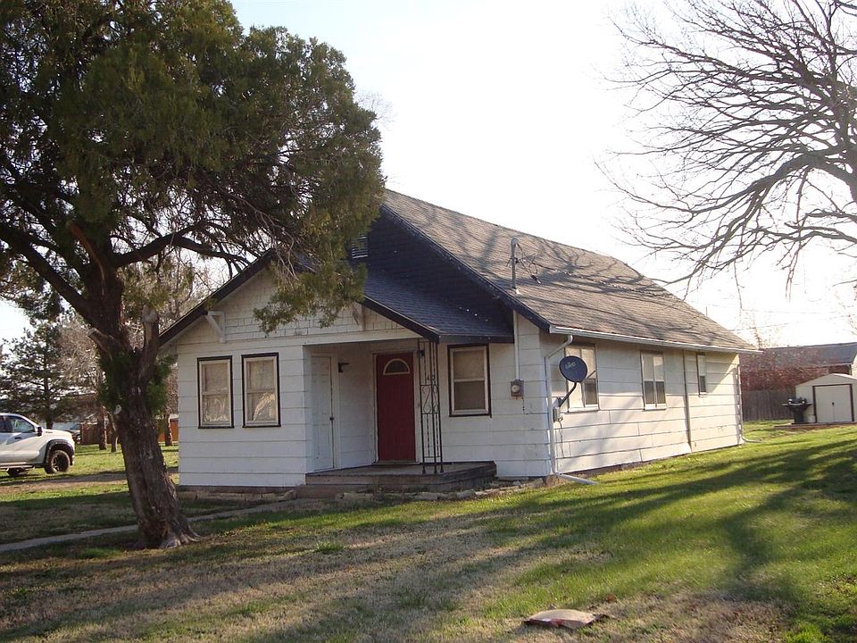 1st image of 410 N Freeborn St