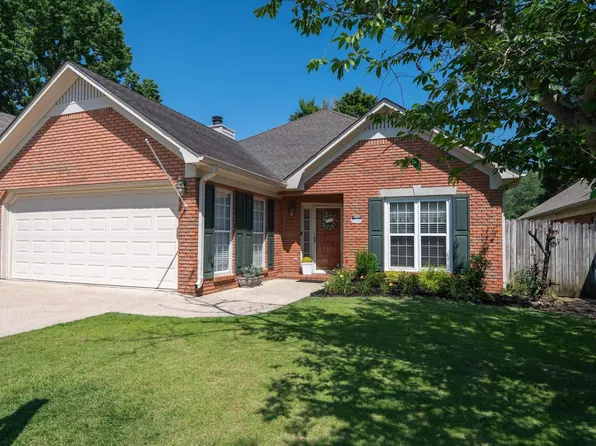 106 Calumet Cir, Trussville, AL 35173