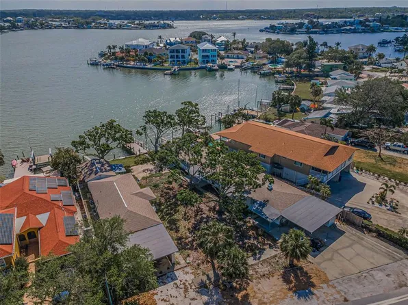 1803 Bay Blvd, Indian Rocks Beach, FL 33785