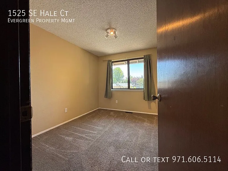 1525 SE Hale Ct — Photo 22