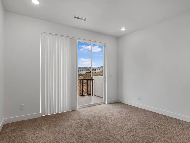 1947 250th S — Photo 16