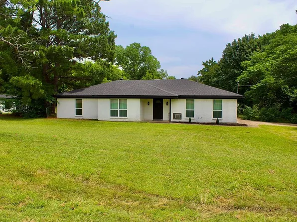 102 Amy Ct, Burleson, TX 76028