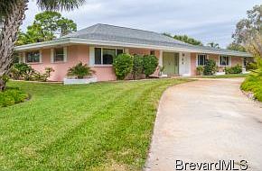 1st image of 206 Flamingo Ln