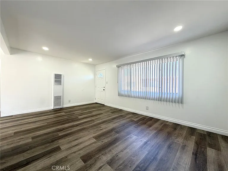 21030 Reynolds Dr #4 — Photo 6