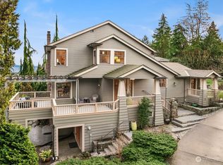 12049 Lakeside Pl NE, Seattle, WA 98125