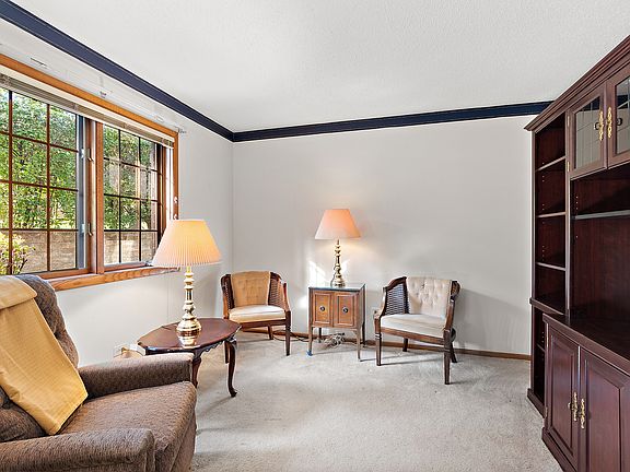 4th image of 13320 S Oakview Ct #13320
