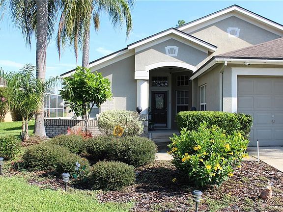 3rd image of 22439 Willow Lakes Dr