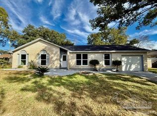 4184 Aqua Vista Dr, Pensacola, FL 32504