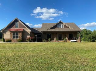 208 Bennet Cir, Gillsville, GA 30543