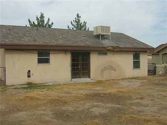2nd image of 5779 Sanderling Dr