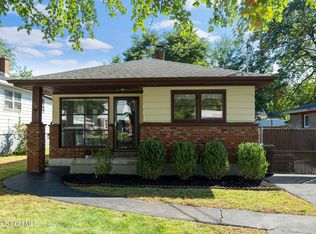 15 Beacon Ave, Albany, NY 12203