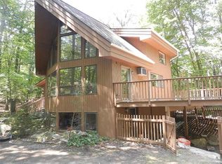 55 Esselborne Rd, Cold Spring, NY 10516