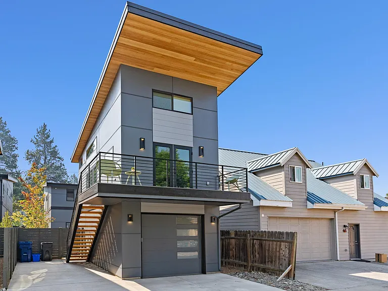 The garage is included in the rent. There is a seperate ADU that will be for rent above the garage.
