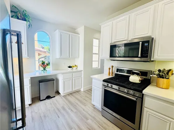 101 Tall Oak, Irvine, CA 92603