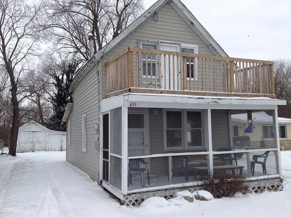 1st image of 837 Bark Lake Dr
