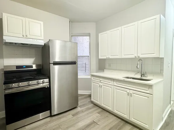 5304 Palisade Avenue image 1 of 8